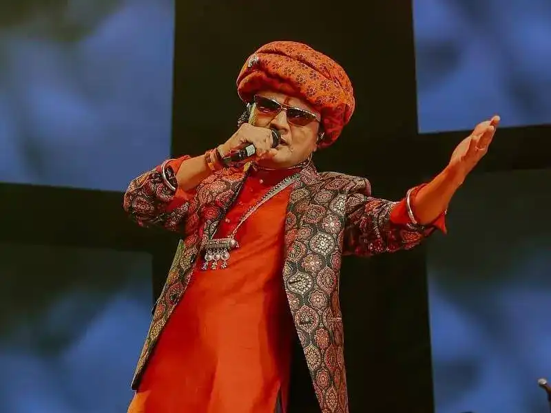 Raas Leela by Parthiv Gohil